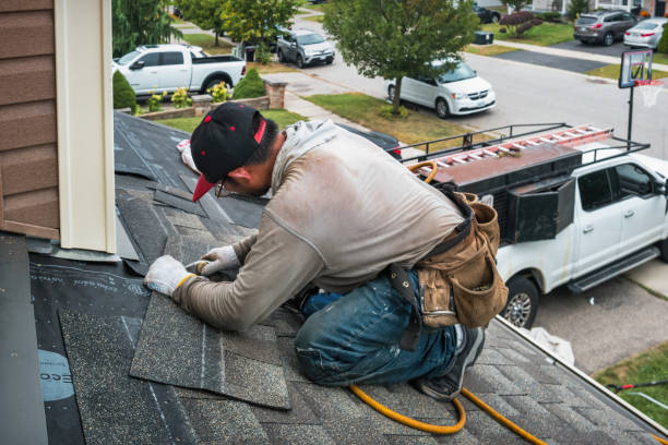 Professional Flat Roof Repair technician working in Woodbury Heights, NJ